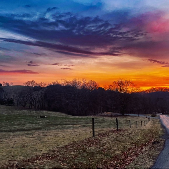 Meet your Posher, Marybeth - Picture 5 of 9